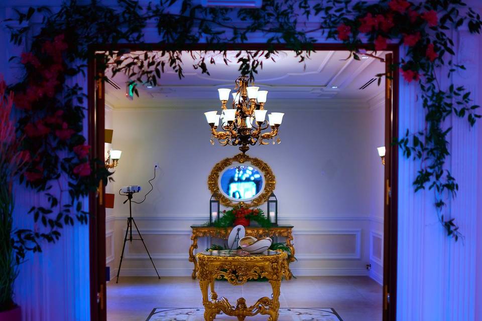 Service image