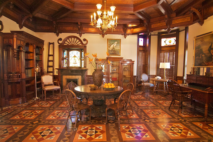 Service image