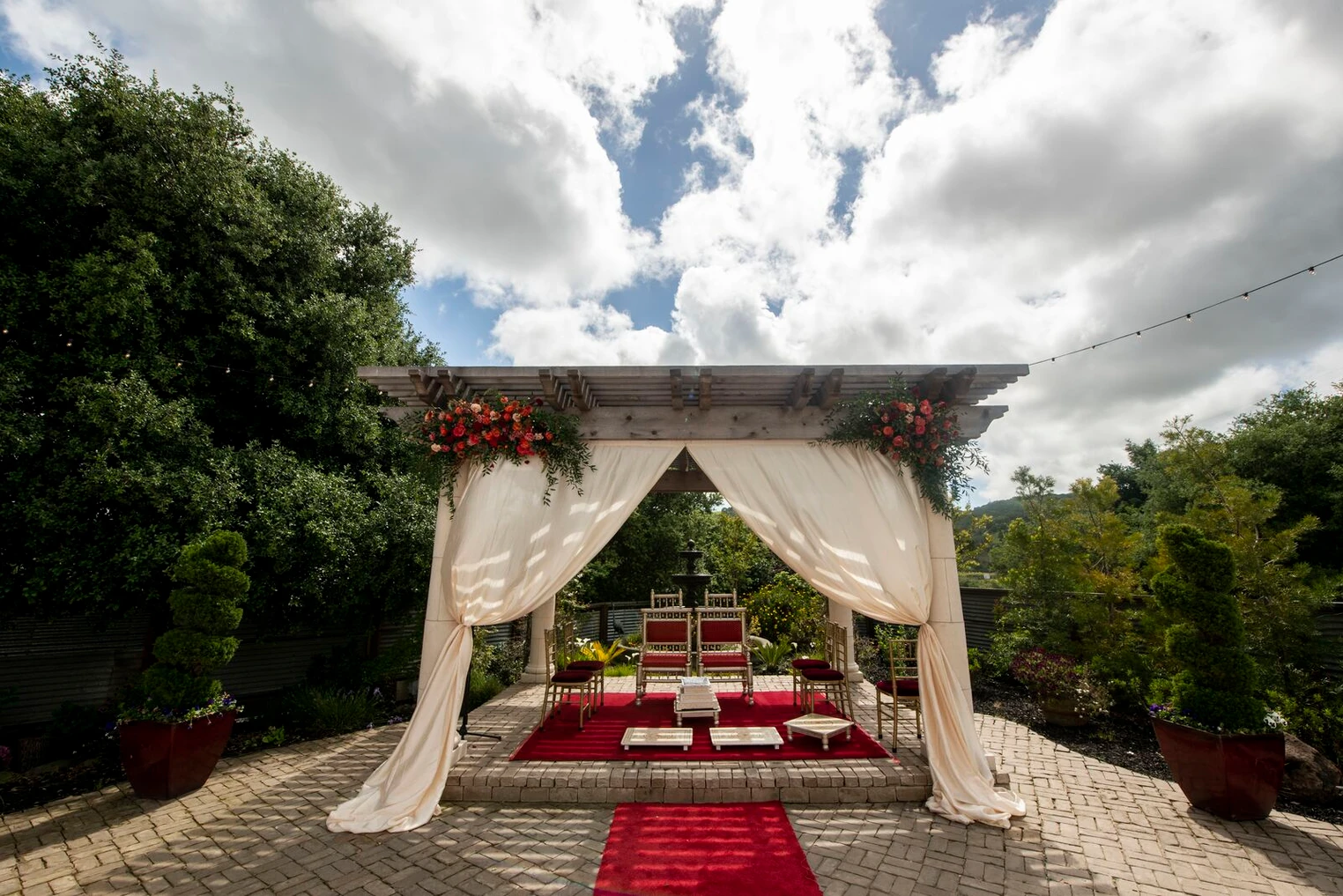 Service image