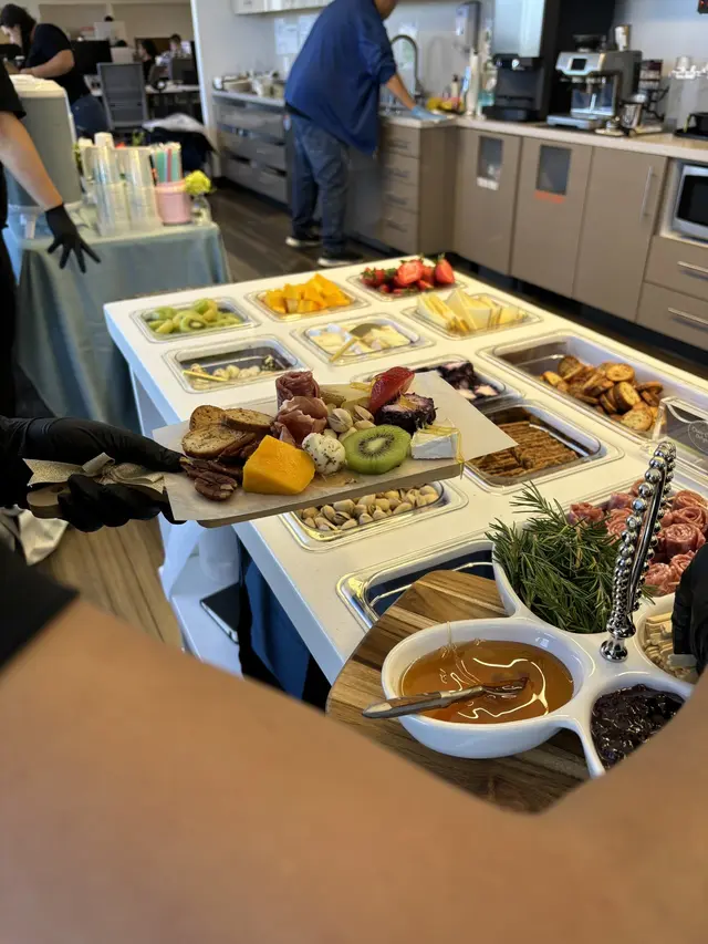 Service image