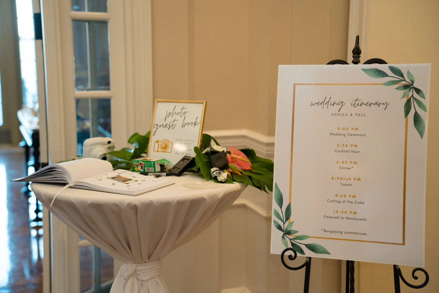 Service image