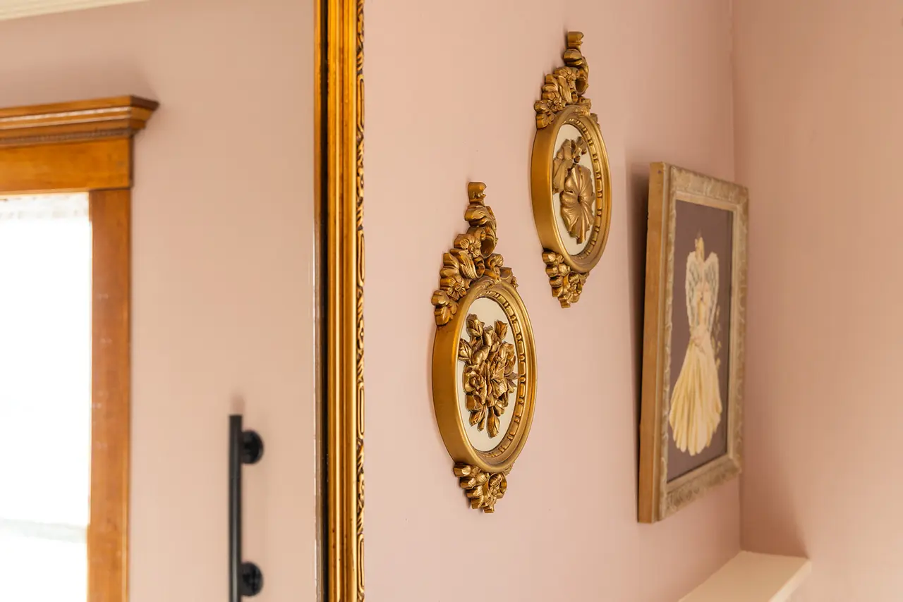 Service image