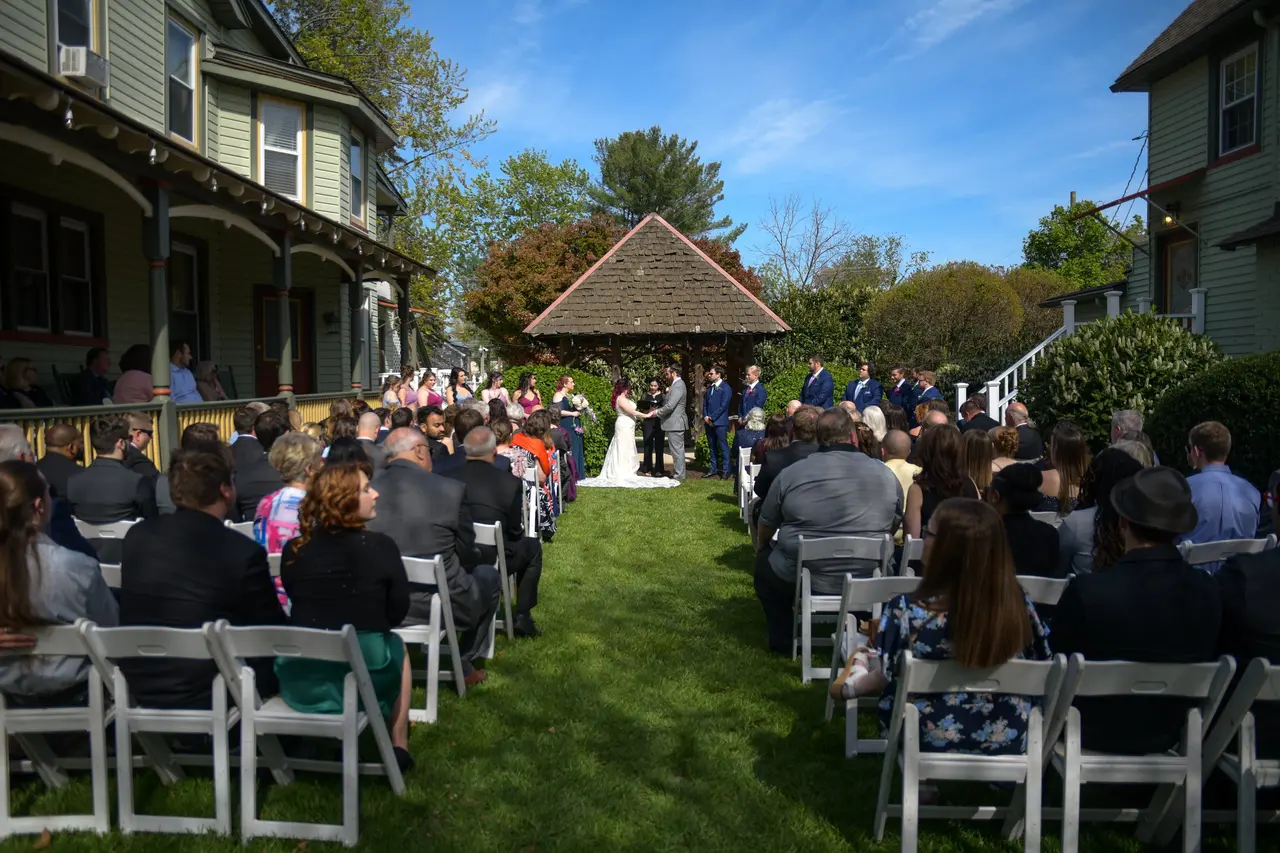 Service image