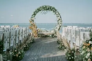 Service image