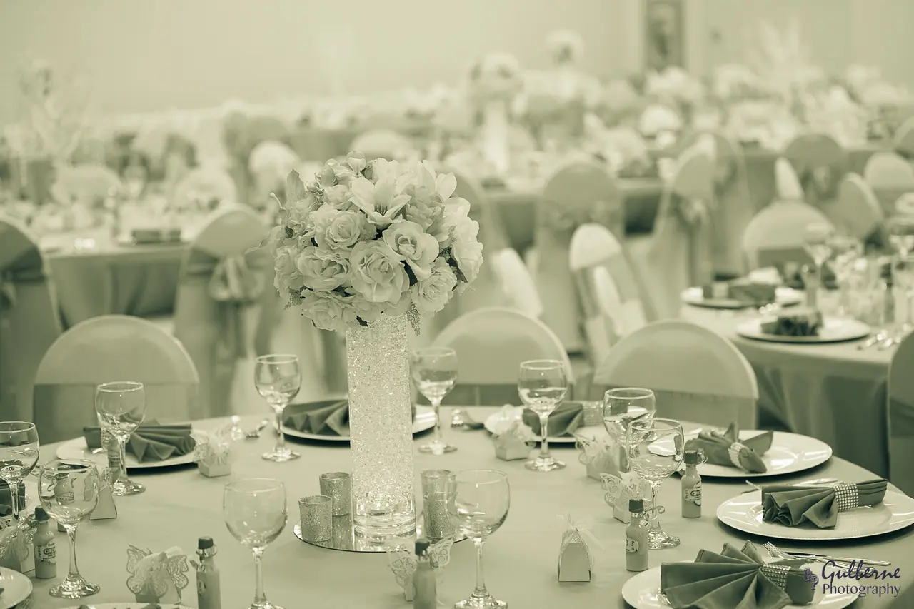 Service image