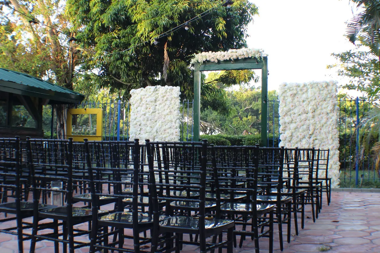Your Wedding Boutique