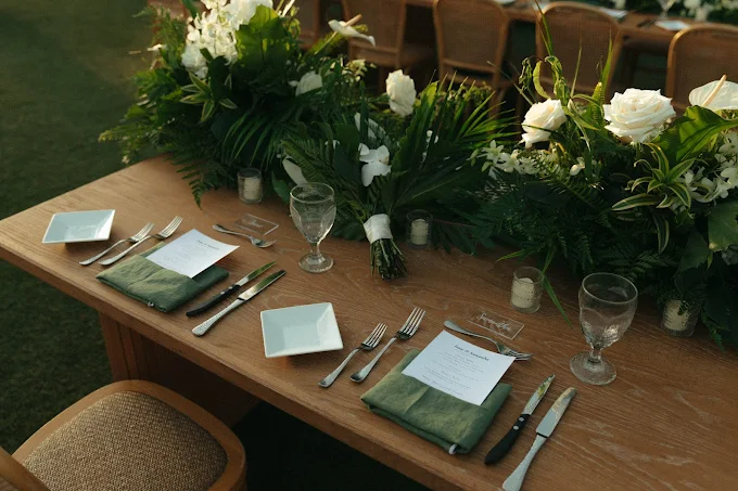 Service image