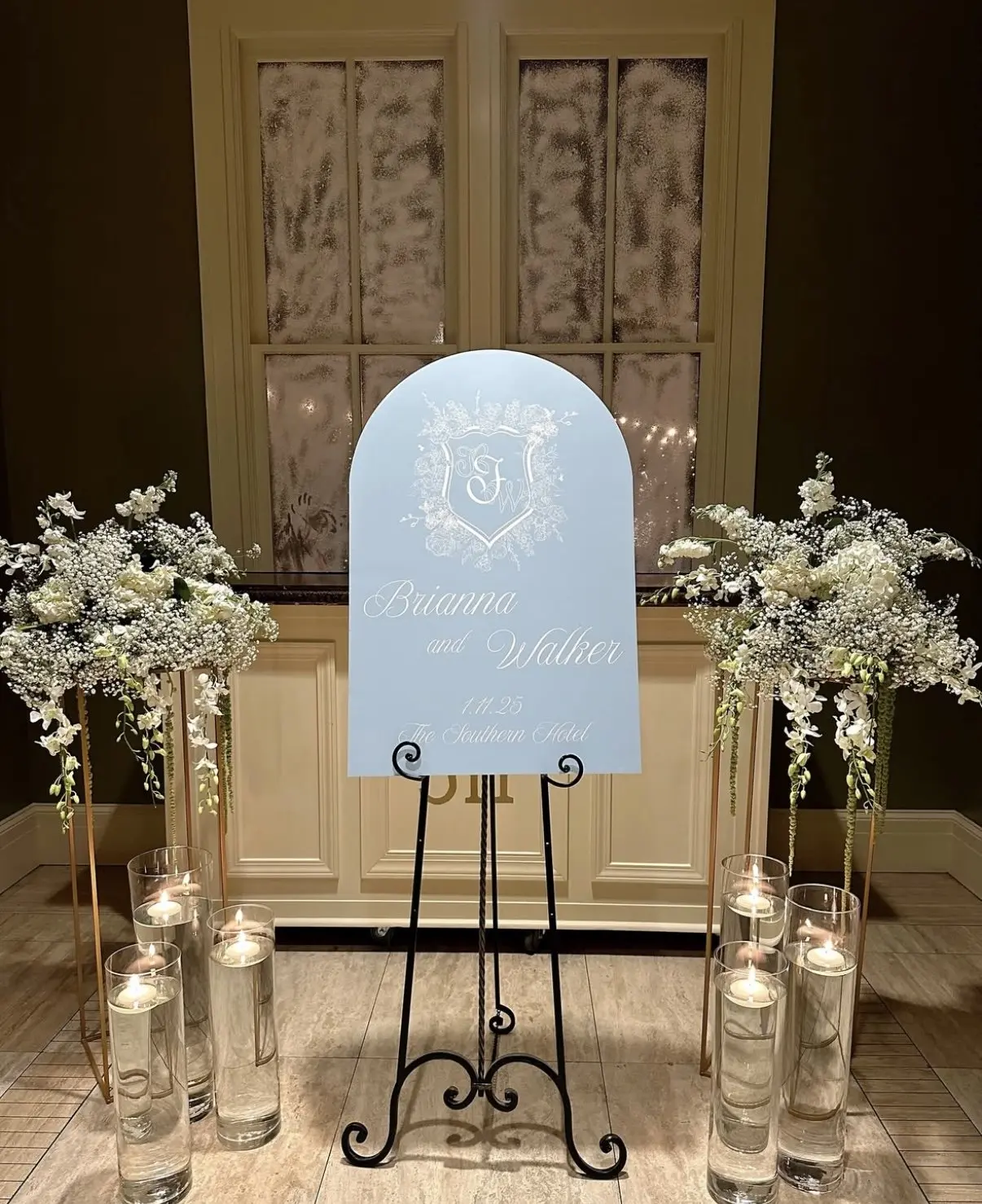 Service image