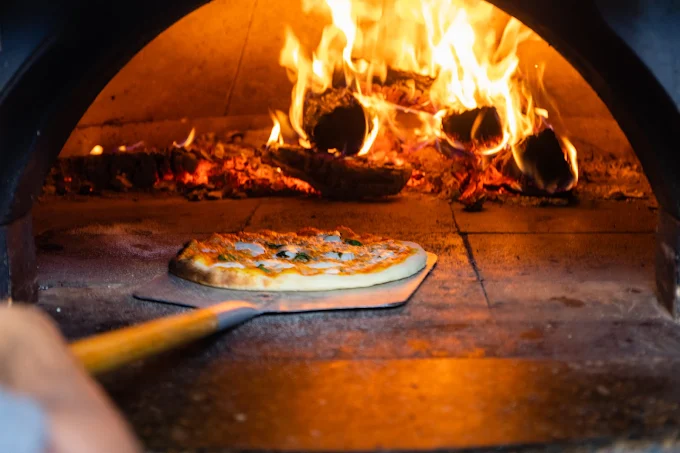 Oakwood Fire Pizza Catering and Food Truck