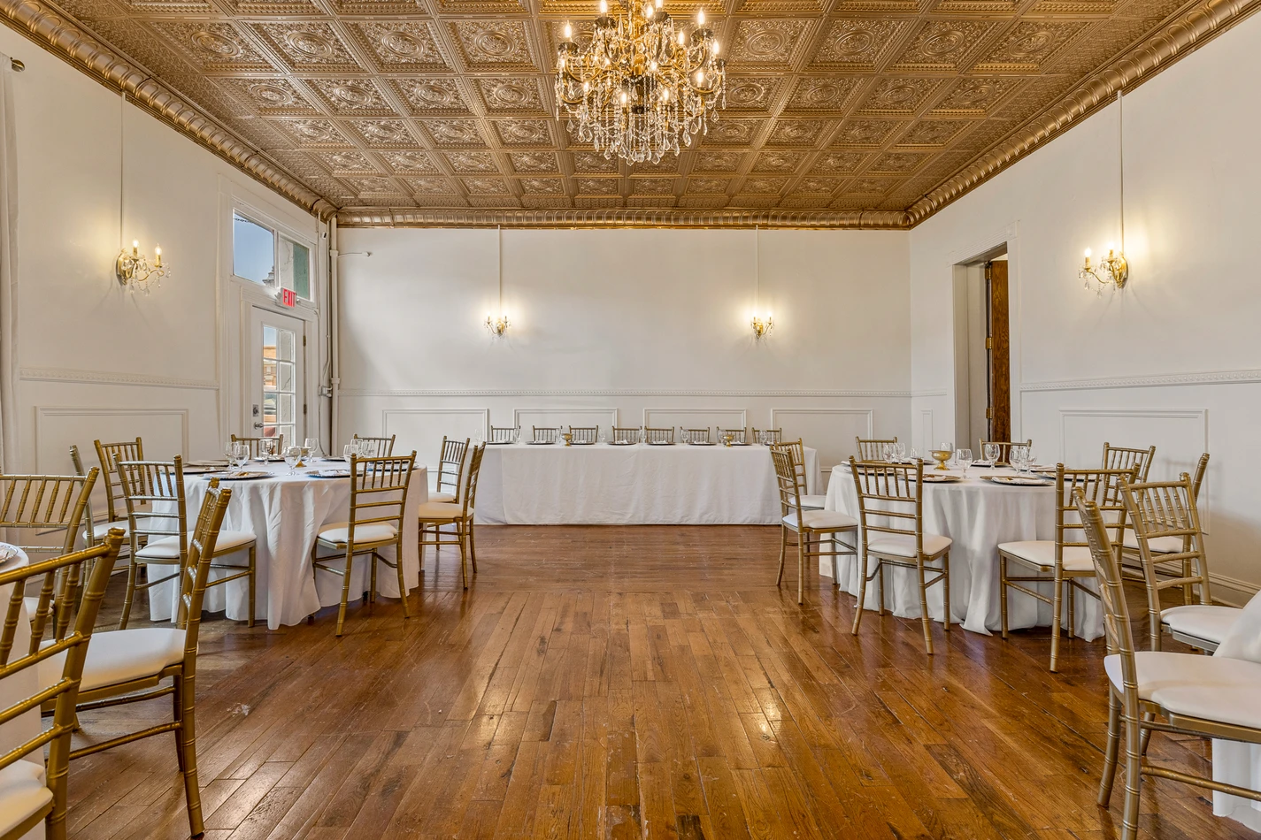 The Historic Grand Canyon Hotel