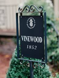 Vinewood Stables
