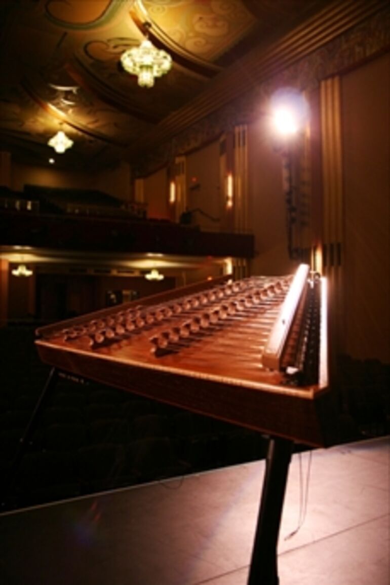 Service image