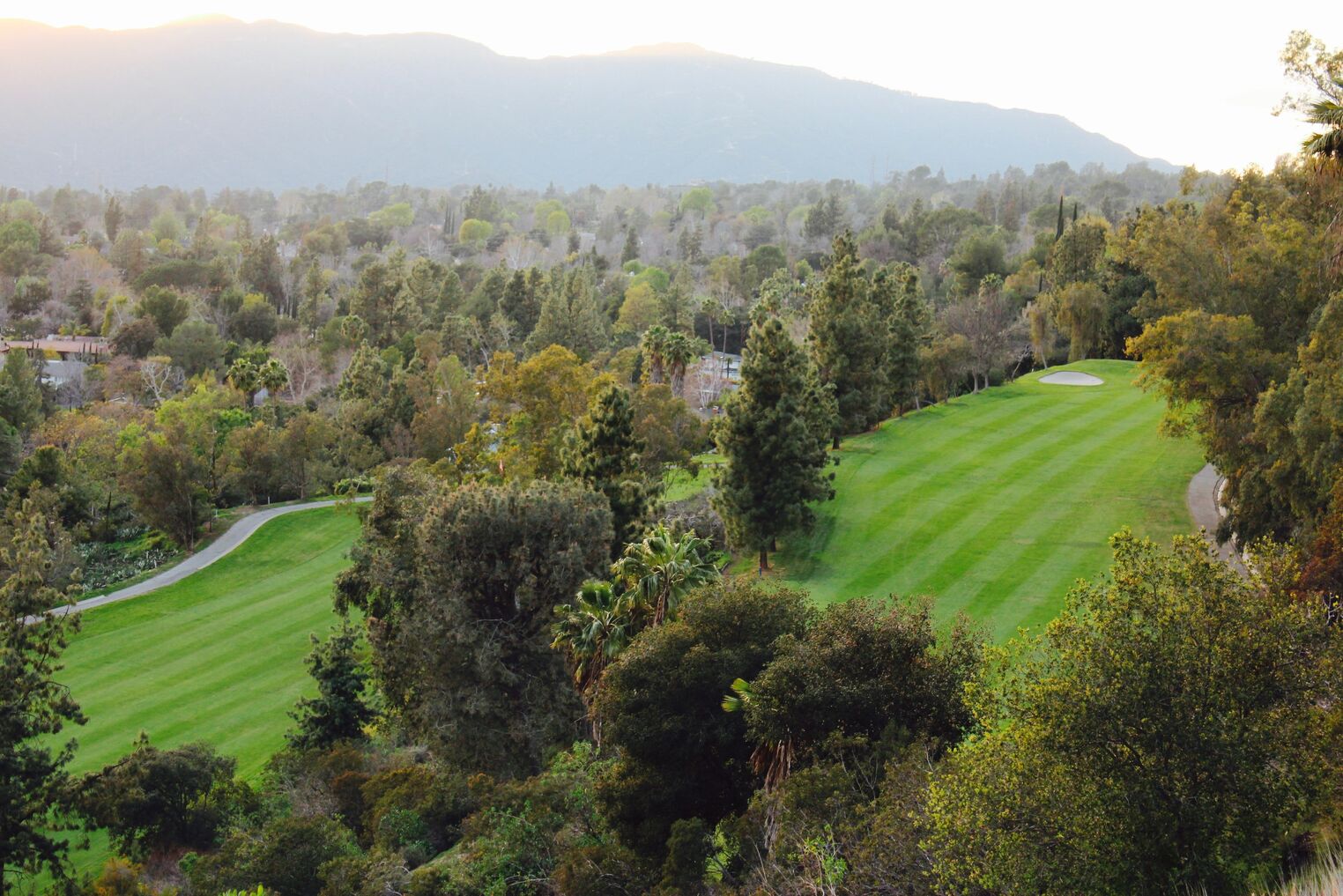 LA CANADA FLINTRIDGE COUNTRY CLUB