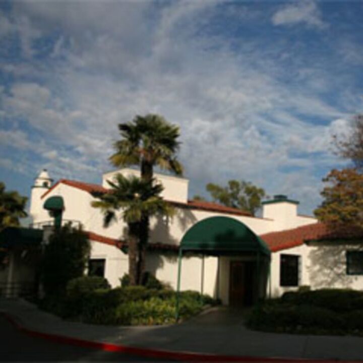 Lakewood Country Club