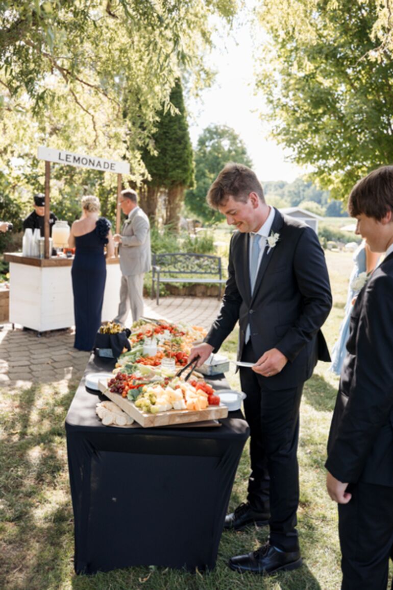 Service image