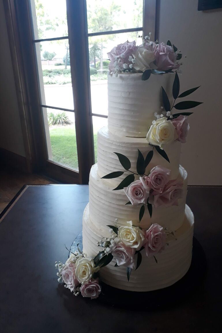 Rebekah's Custom Cakes